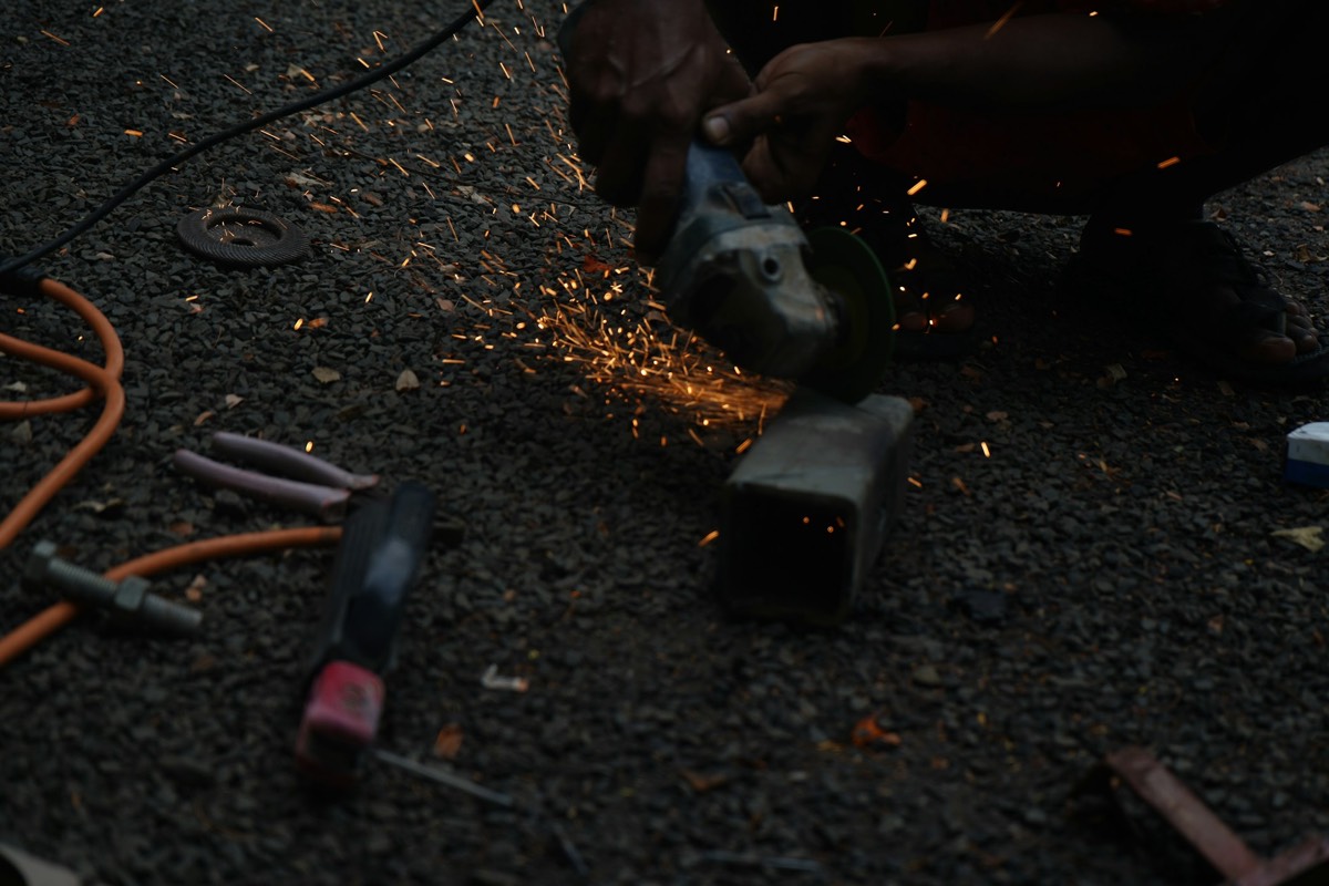 Aluminium fabrication at work