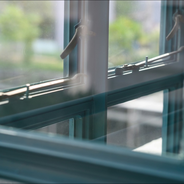 Window hardware — casement handle